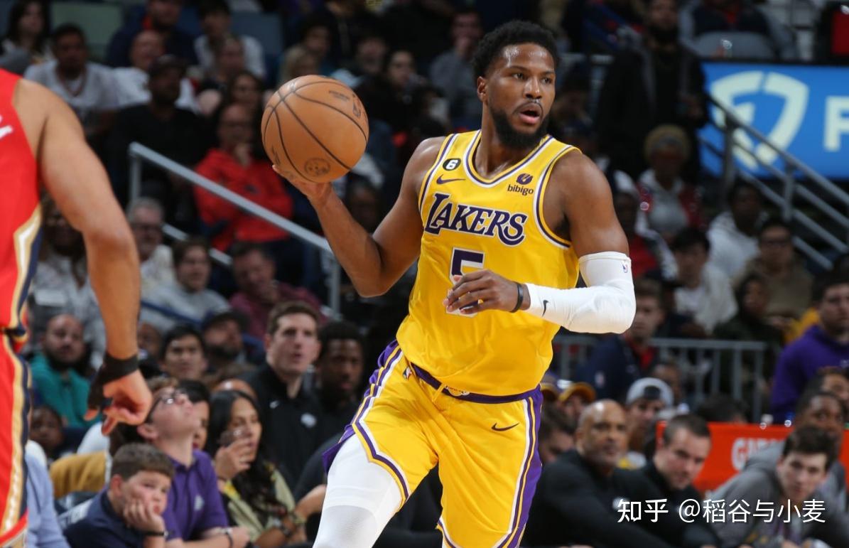 离谱！国际比赛日洛杉矶湖人单刀错失成都蓉城围绕欧冠回应争议，纽约尼克斯今夜门线救险的简单介绍